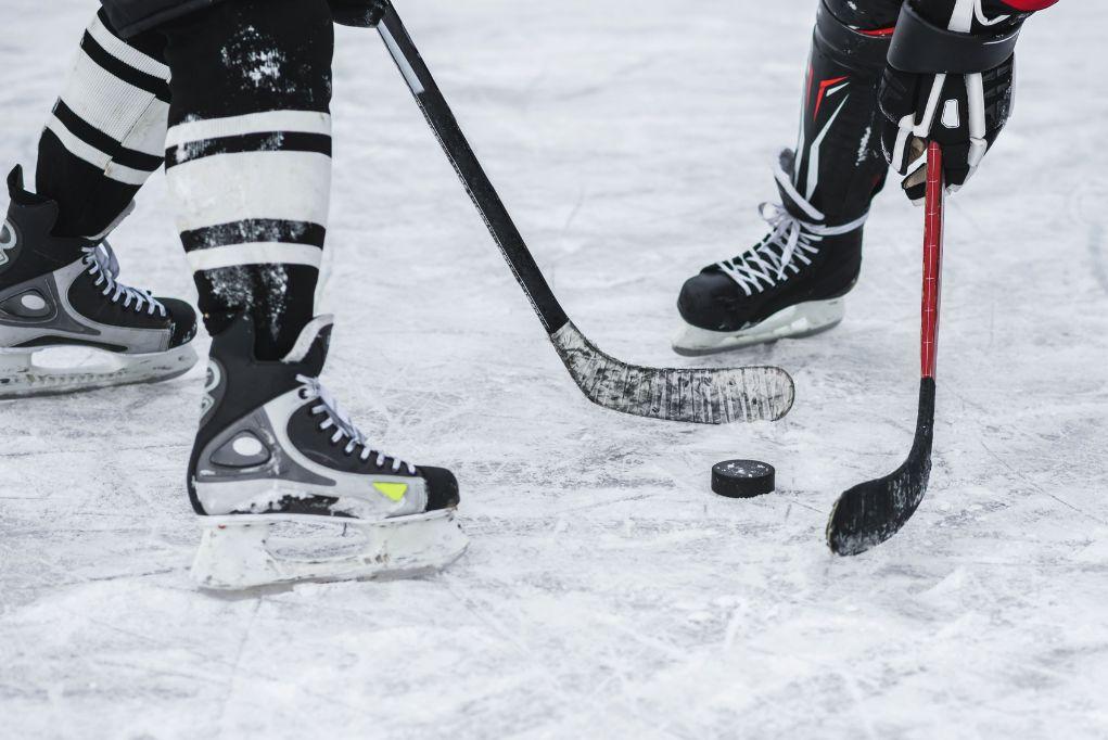 Preventing-ice-hockey-injuries